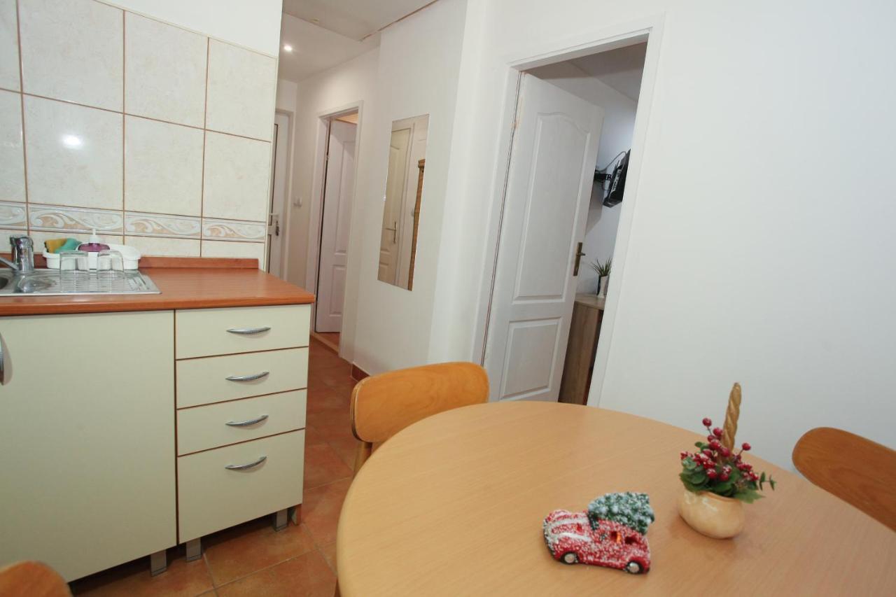 Apartman Carpe Diem 2 Zajecar Bagian luar foto