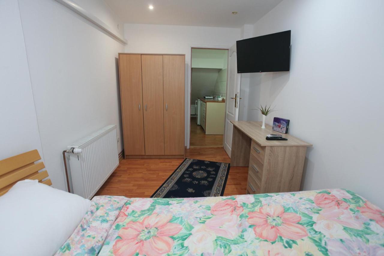 Apartman Carpe Diem 2 Zajecar Bagian luar foto